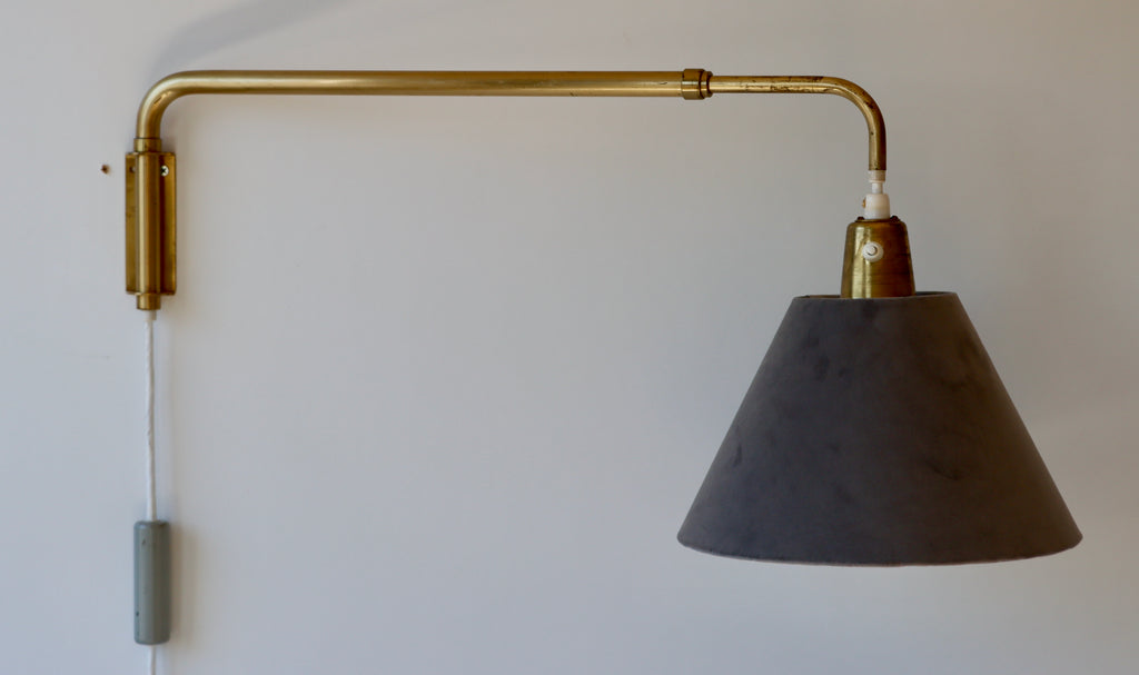 Vägglampa Nk-lampa Svenk 1950-tal Nr V87