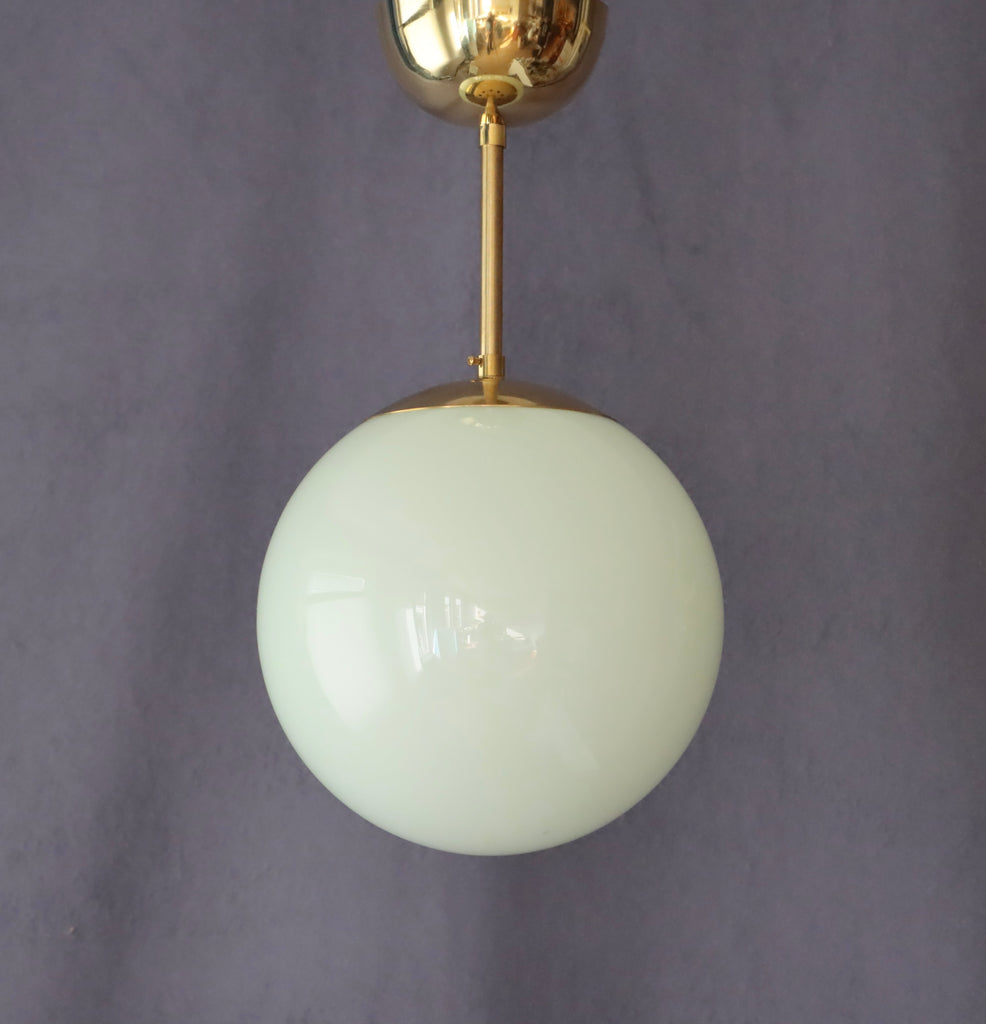 Taklampa Art Deco 1930-tal Grön Kupa Nr P215