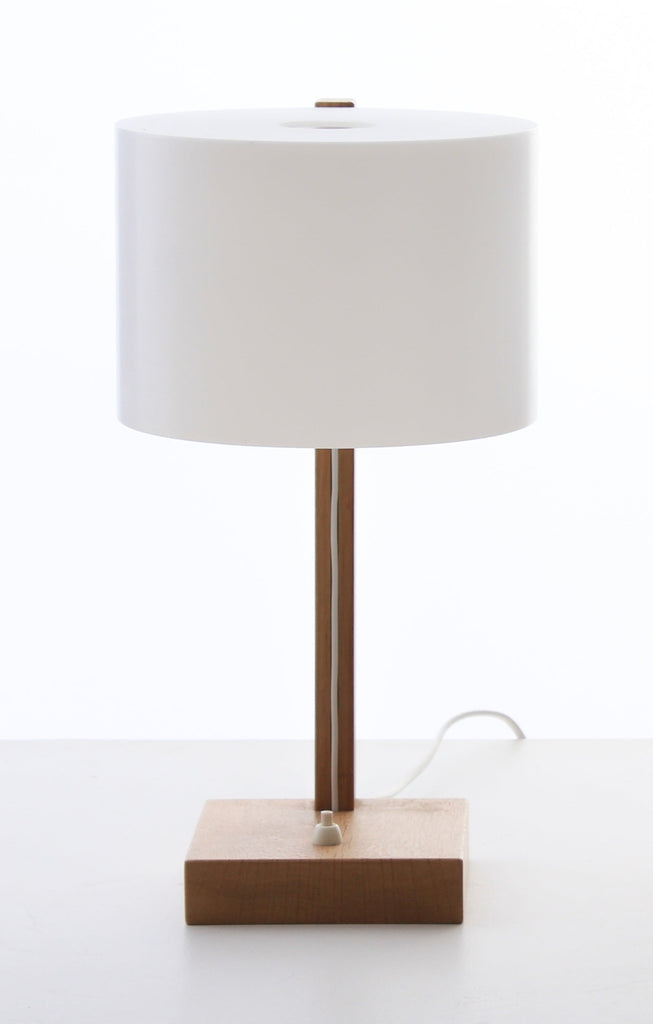 Lámpara de mesa Luxus años 60 No. B62