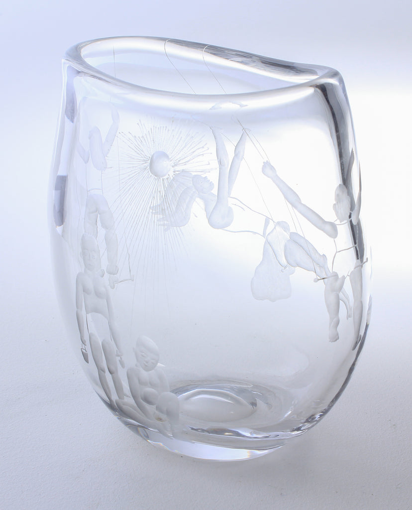 Engraved glass vase Boda Erik Höglund G45